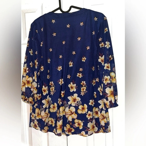 Vintage style blue  floral blouse Sz M - Picture 11 of 11